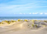 해변 근처의 미델케르케 샬레