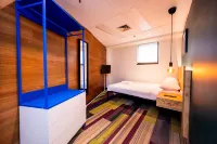Trademark Hostel - Fully Air Conditioned