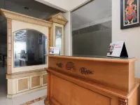 RedDoorz at Jatiwaringin Near Exit Toll Pondok Gede Hotels in Pondok Gede