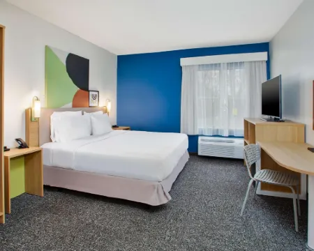 Spark by Hilton Walker Grand Rapids North Hotels in Walker