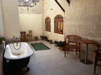 The 3Cities Auberge