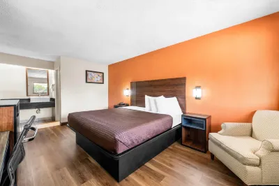 Econo Lodge Charlotte Airport Hotels in Charlotte