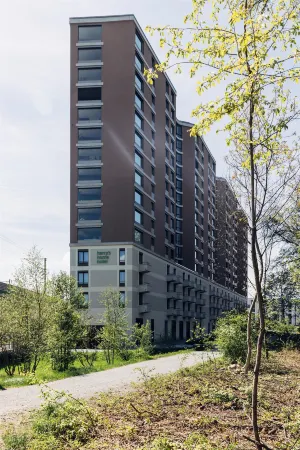 Harry's Home Zürich-Wallisellen Отели рядом с достопримечательностью «HWZ Zurich University of Applied Sciences in Business Administration»