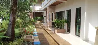 Babylon Pool Villas - Villaer