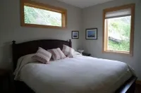 AMAZING OCEAN VIEW LUXURY Beach Home           !The Skyscraper!  Netarts