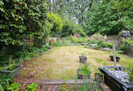 Lynn Valley Private Garden Suite 객실 이미지