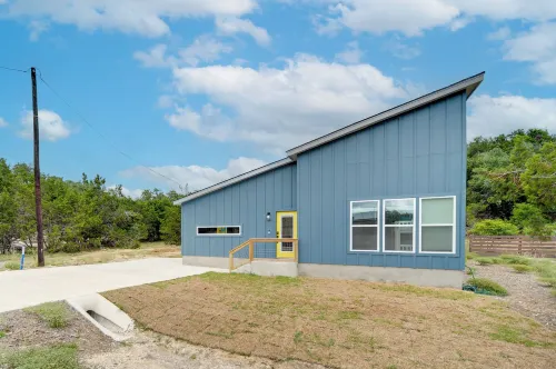 Canyon Lake Oasis Backyard and Wraparound Deck! - Spa