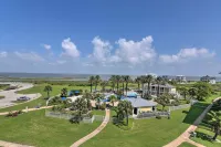 Bay Views! Family-Friendly Galveston Resort House - Bungalows