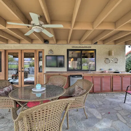 Indio Escape w/ Fire Pit & Resort Amenities!