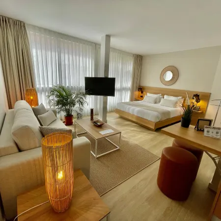 Hotel Emblemático Hi Suites