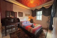 Le Salon des Inconnus