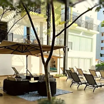 LIFE BUCERIAS 421 APT just one block on the beach in Golden zone