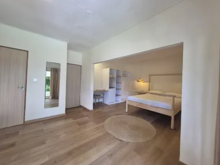 Beau Vallon Bungalows Отели рядом с достопримечательностью «Бо Валлон Бич»