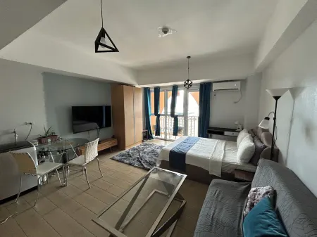 VenizLex Отели рядом с достопримечательностью «Citi Plaza»