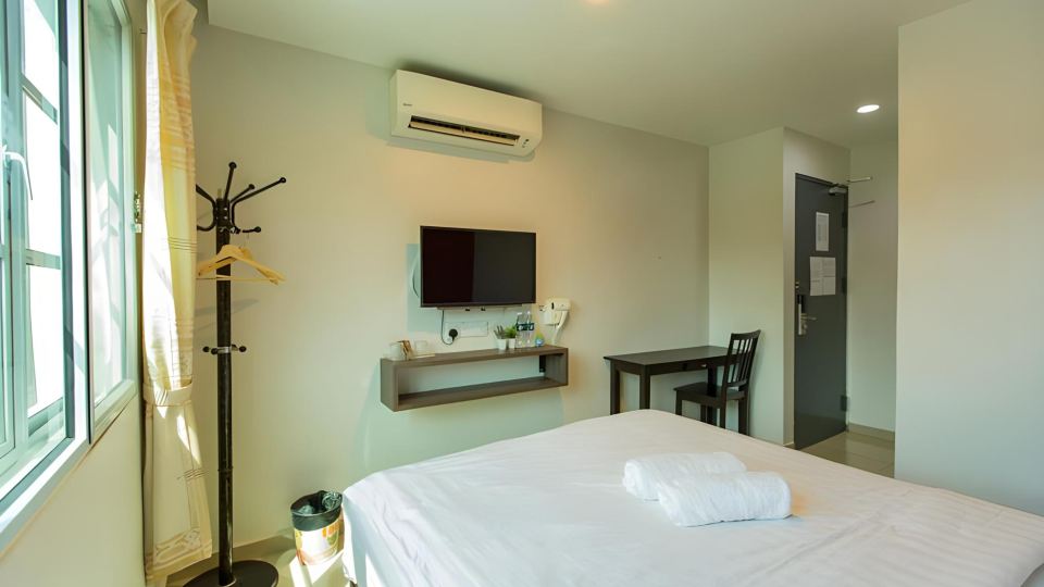 U Plus Budget Hotel