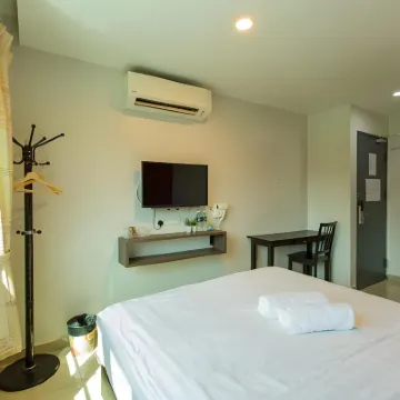 U Plus Budget Hotel Hotels near Arulmigu Sri Maha Karumari Kulathambal Temple Simpang Ampat , Seberang Perai