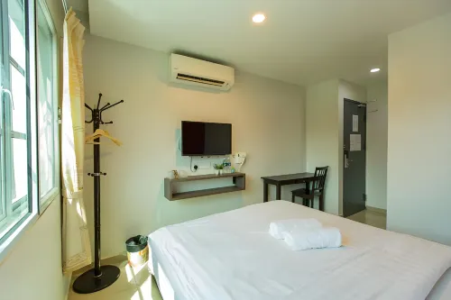 U Plus Budget Hotel