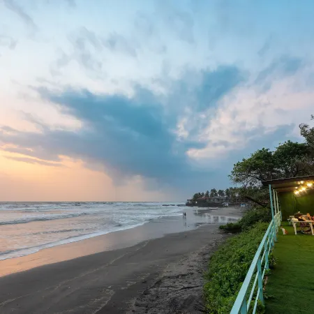 Amadi Beach Front Resort
