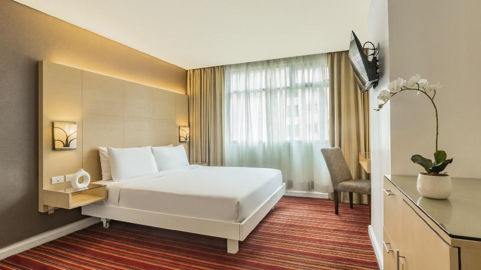 St Giles Hotel Makati