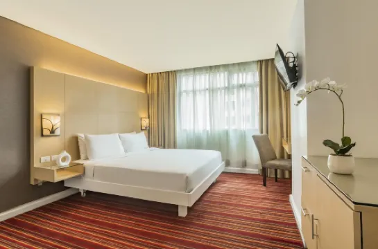 St Giles Hotel Makati