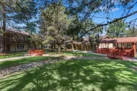 Best Western Pine Springs Inn Hotels in Ruidoso Downs