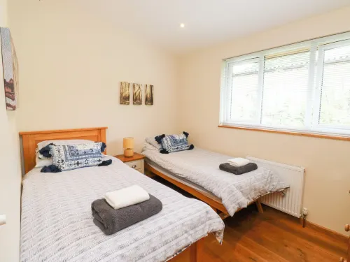 Gloccamaura Hotels in Newton Abbot