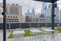 Sosuite at The Onyx - Museum District - Apartments