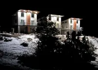 Beautiful Brand New Home with the BEST VIEW OF THE MISSOURI RIVER Hotels in Lewis and Clark County