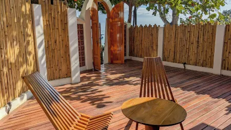 RATU Village Отели рядом с достопримечательностью «Slow Spa»