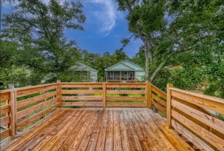 Large newly renovated family home. Sleeps 15. Walking distance to everything.