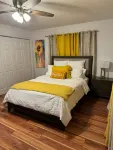 Cozy 2-bedroom townhome in peaceful Bimini with AC, WiFi - 3-Star