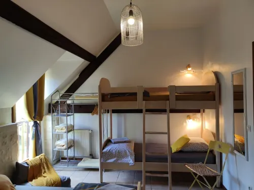 Magnificent farmhouse on an estate 5 minutes from Caen town center