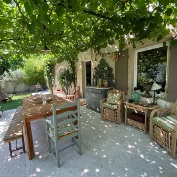 Charming Villa With AC in Alpilles