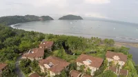 Luxury Oceanfront Los Suenos Condo overlooking Herradura Bay
