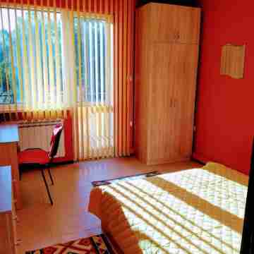 Lovely apartment in a leafy Sofia suburb with excellent transport to the Centre. Rooms