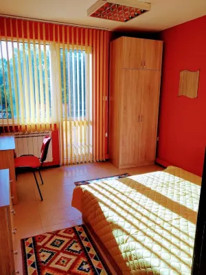 Lovely apartment in a leafy Sofia suburb with excellent transport to the Centre. Hotels in Vitosha District