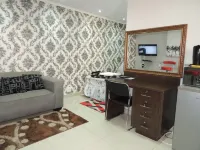 Diamond Apt with Wifi, Netflix,YouTube& Dstv فنادق في Johannesburg South