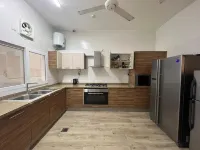 Spacious 5-bedroom villa Near the Beach,Close to airport with WiFi, AC in Muscat
