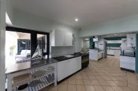 Ocean Views - Gorgeous ocean view apartment