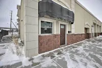 Regal River Retreat in the Heart of Yankton! - Bãi đậu xe