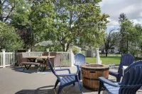 Perfect modern downtown Red Bank Deck and Hot Tub