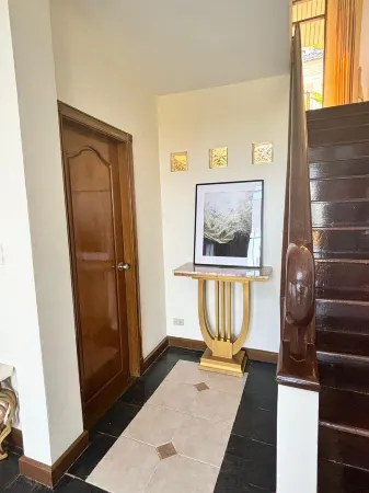 Ocean Front Villa with Stunning views and own private beach,relax, BBQ Отели рядом с достопримечательностью «Bang Rong»