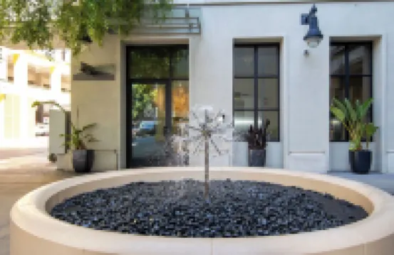 Charming 2-bedroom Loft on Santana Row with WiFi, AC