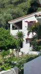 Charming studio in lovely Skiathos with WiFi, AC 400 m from Trulos beach