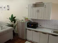 Homestay Tok Abah Seri Iskandar Hotels in Bota