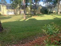 Charming 2-bedroom condo with WiFi, AC in enchanting Ocala