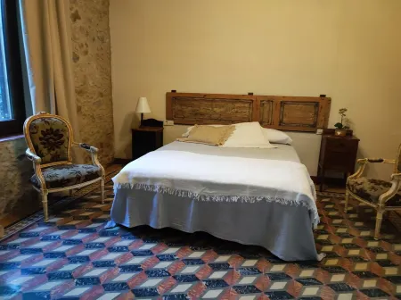 Charming rural lodging