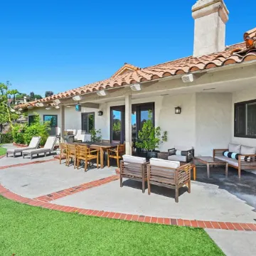 Hidden Garden Sanctuary Estate ll Mountain Views & Serenity