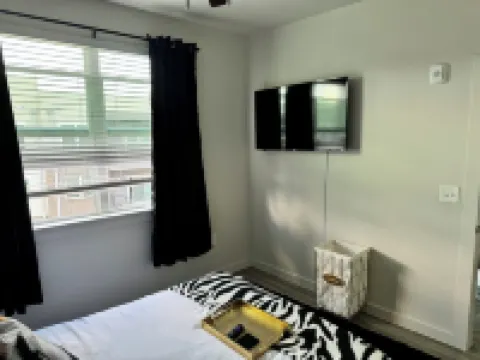 Your Cozy & Captivating Condo! Hotels near George Bush Park