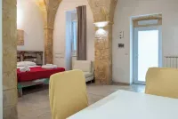 VACATION HOME MAISON D'EPOQUE CORTE DEI FLORIO - HISTORIC CENTER LECCE